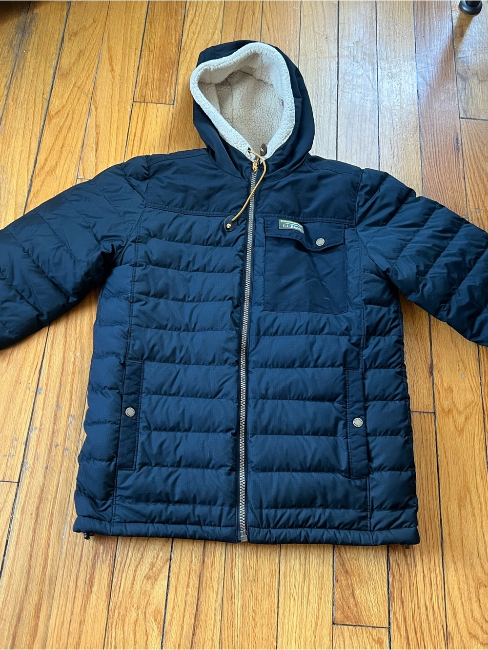 L.L. Bean Mens Black Quilted Puffer with Sherpa Hood